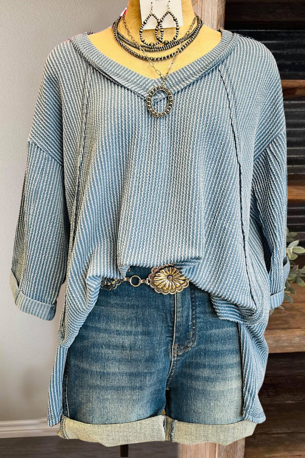 Oversized Ribbed V-neck Top