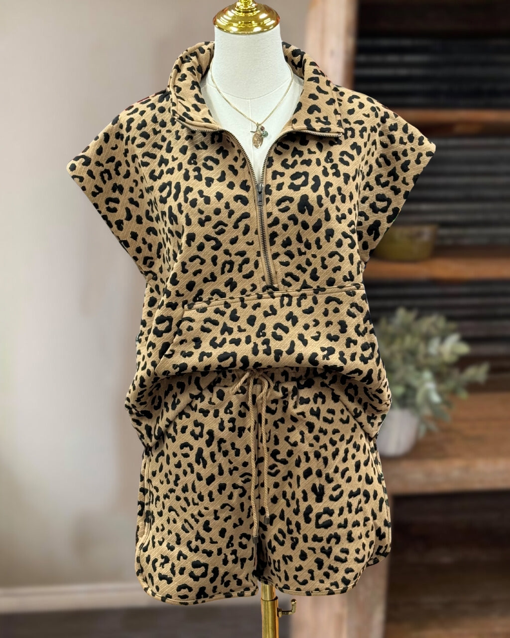 Charming Leopard Set