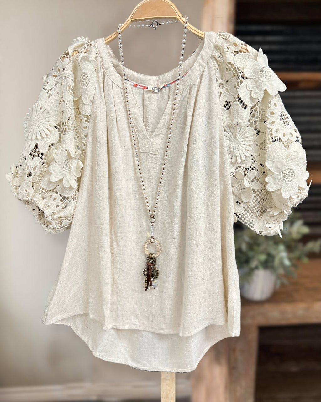 Lace Sleeve Linen Tee