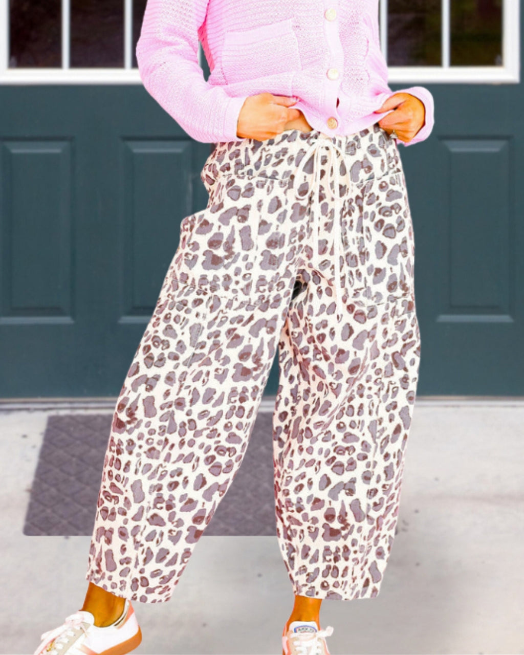 Fashionable Leopard Print Cargo Pants