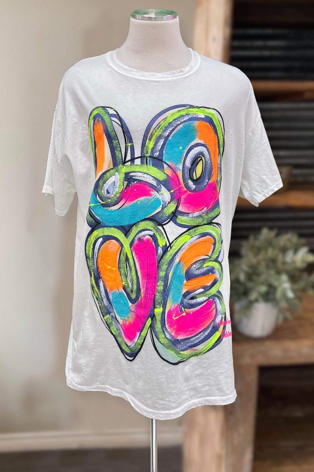 Graffiti Love Tee