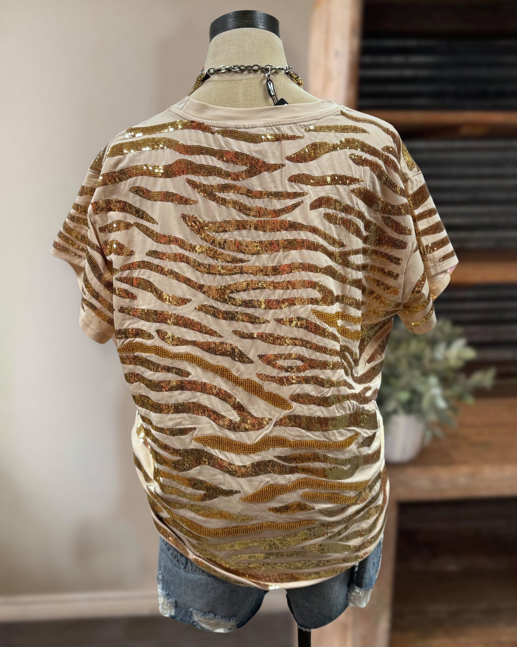 Shine Shine Sequin Tiger Tee