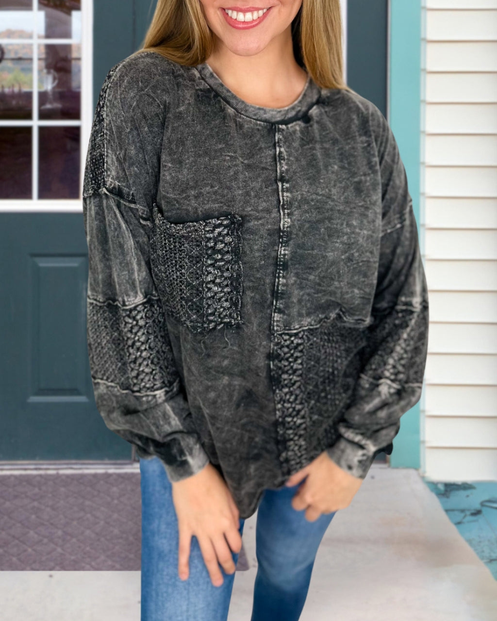 Chic Cotton Washed Sweatshirt