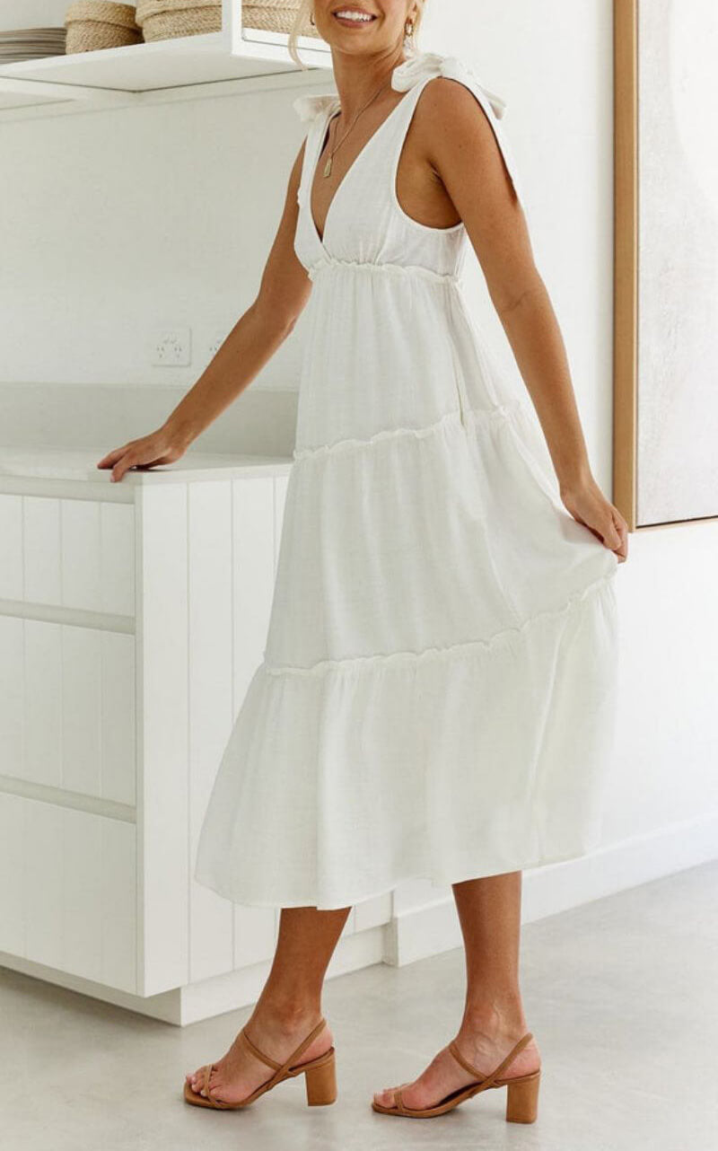 Elegant Linen V-Neck Tie Dress