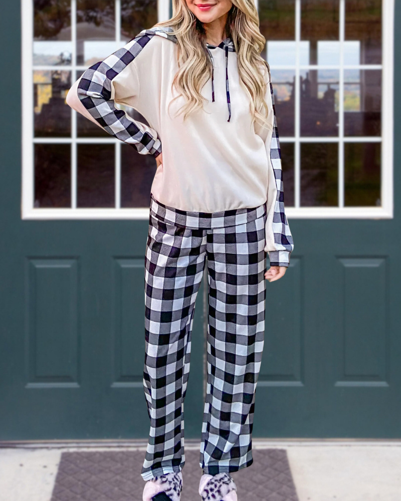 Fashionable Plaid Hooded Set