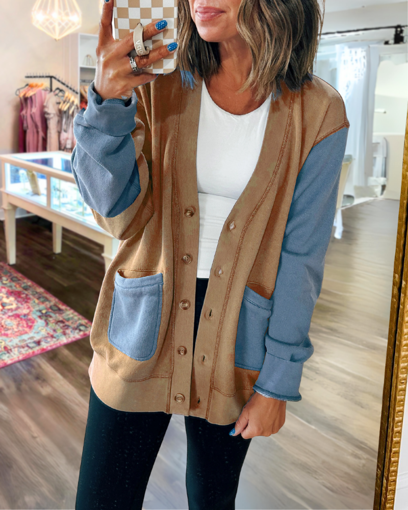 Fashionable Colorblock Button Cardigan