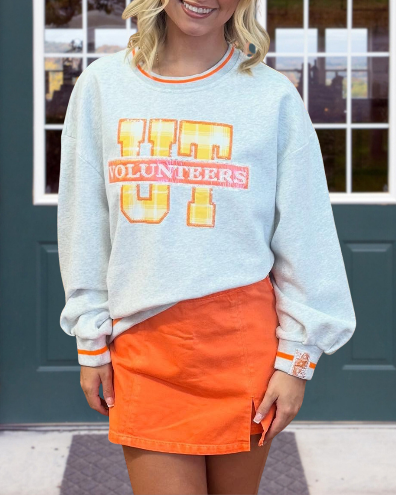 UT VOLUNTEERS Striped Trim Sweatshirt
