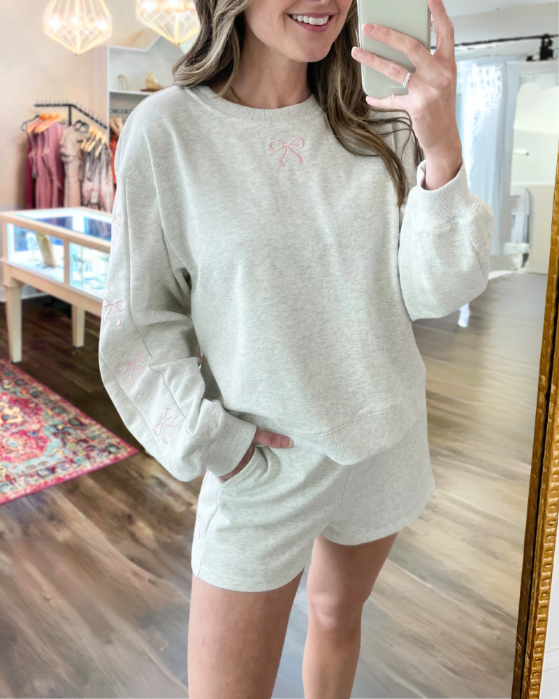 Bow Embroidered Shorts Set