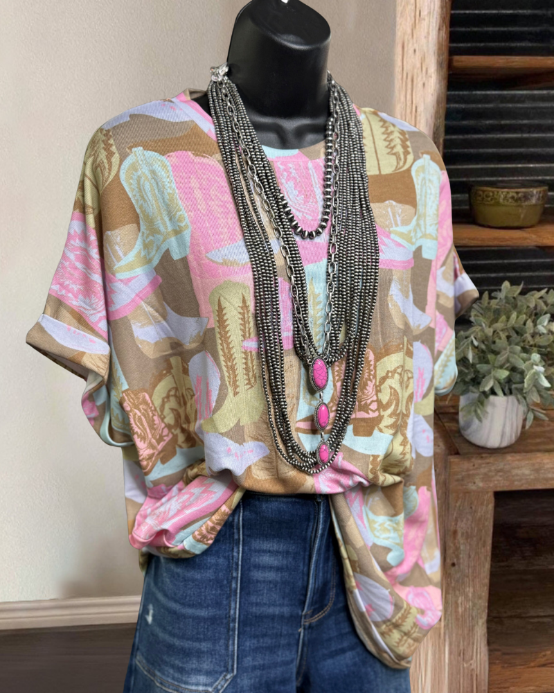 Chic Colorblock Boots T-shirt
